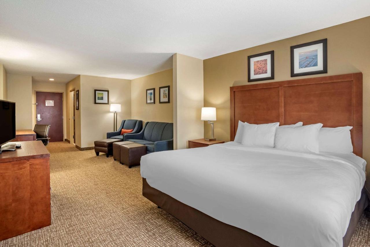 Comfort Inn & Suites Cambridge Kültér fotó