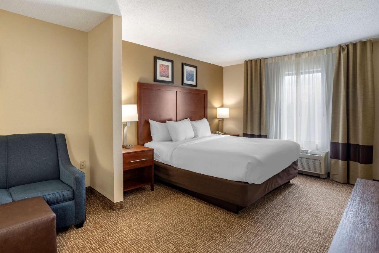 Comfort Inn & Suites Cambridge Kültér fotó