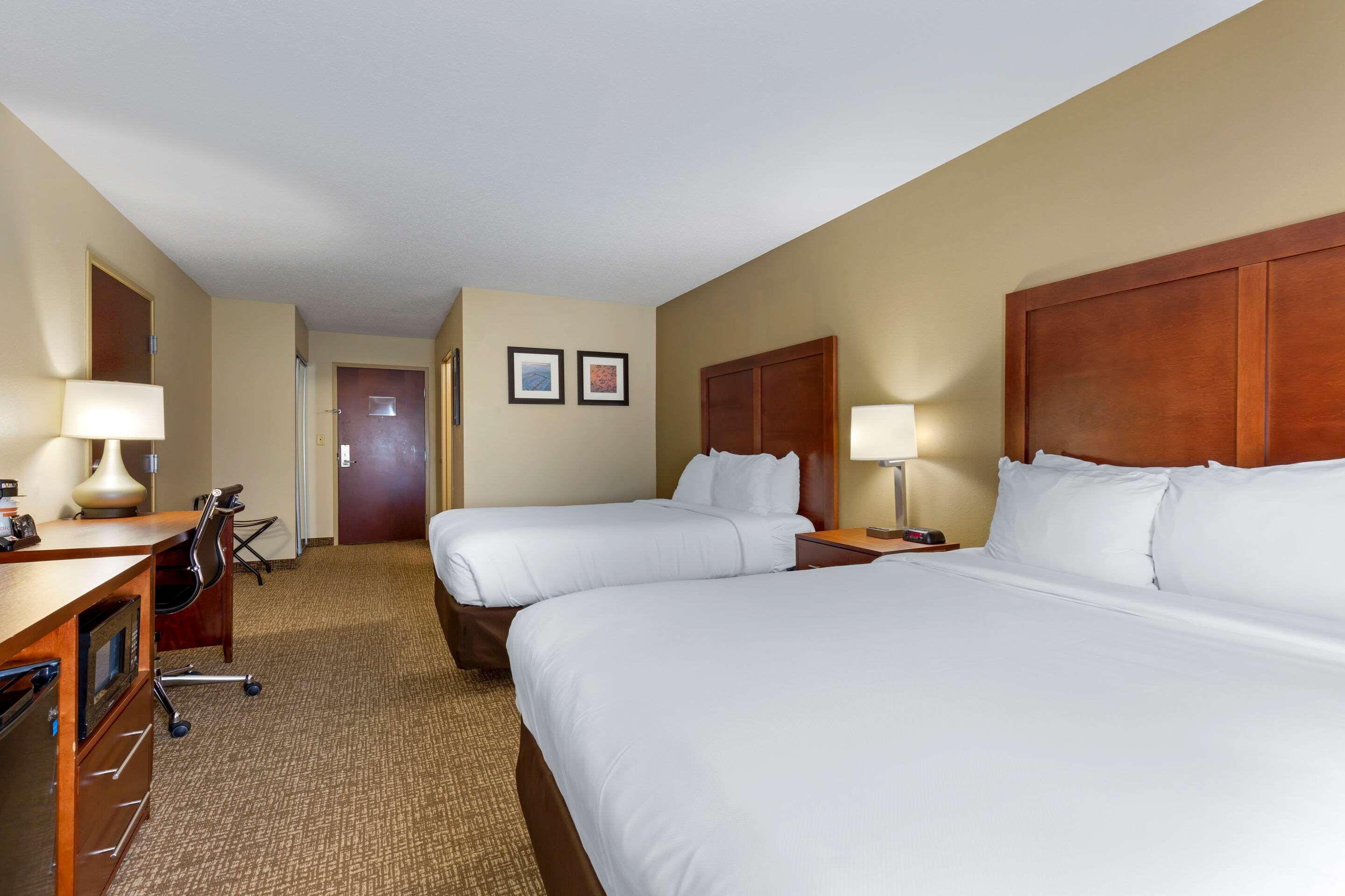 Comfort Inn & Suites Cambridge Kültér fotó