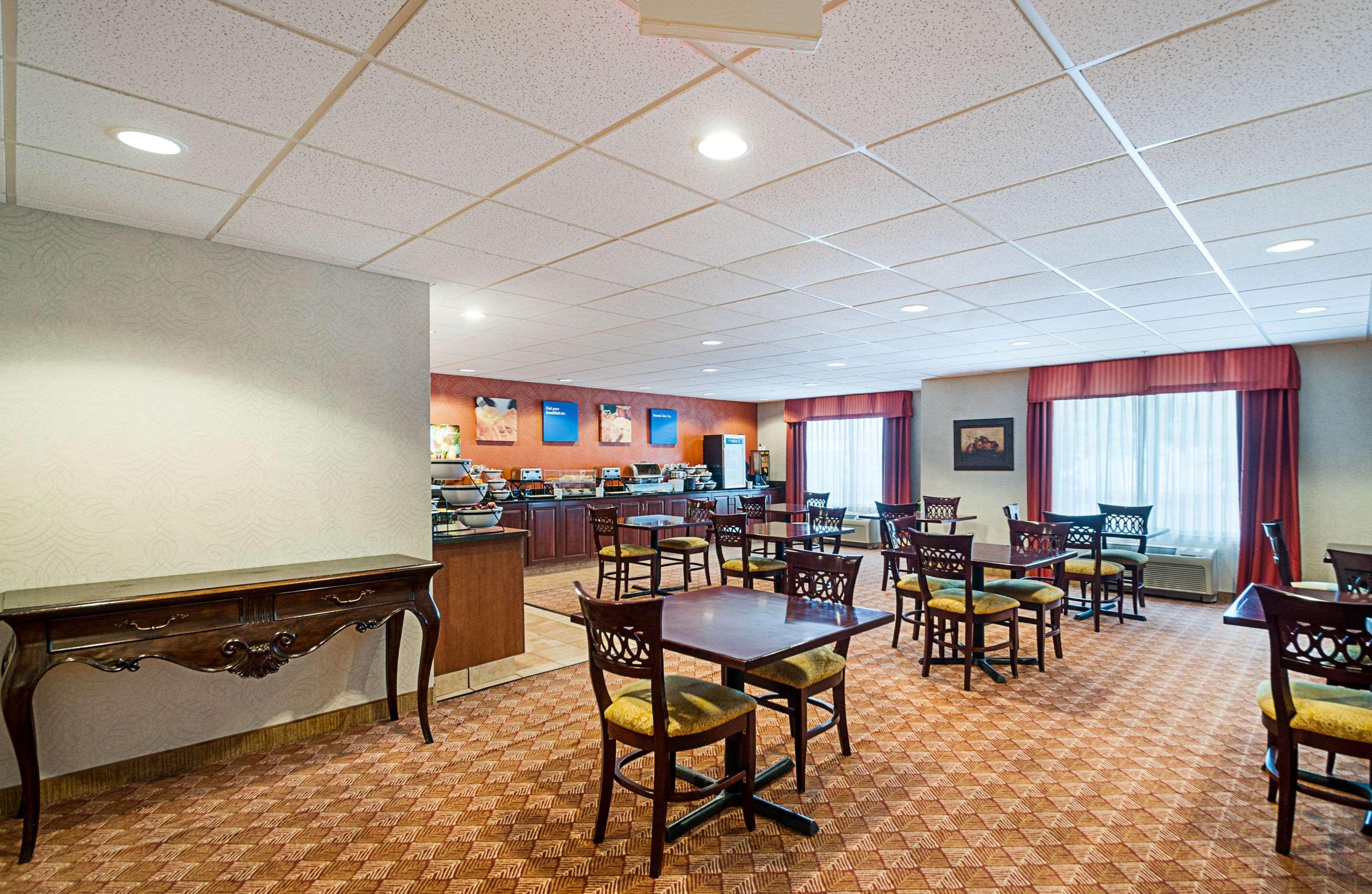 Comfort Inn & Suites Cambridge Kültér fotó