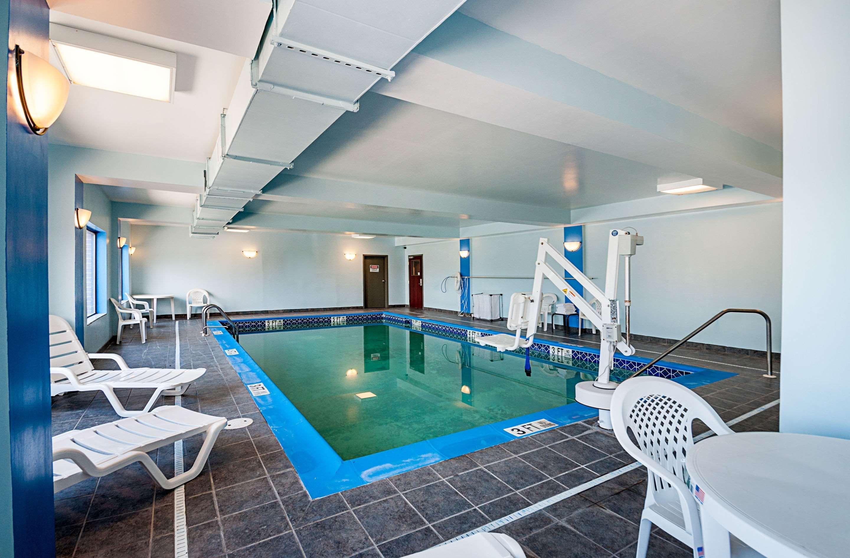 Comfort Inn & Suites Cambridge Kültér fotó