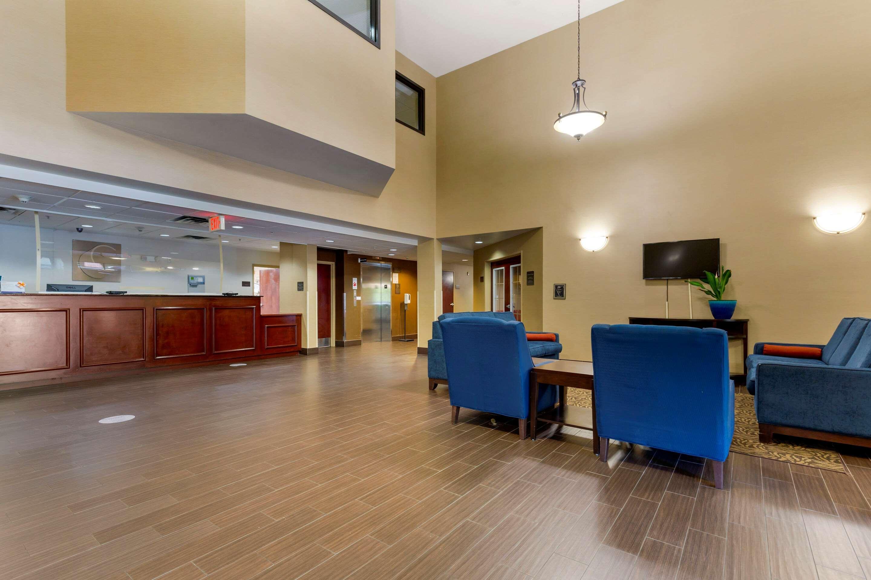 Comfort Inn & Suites Cambridge Kültér fotó
