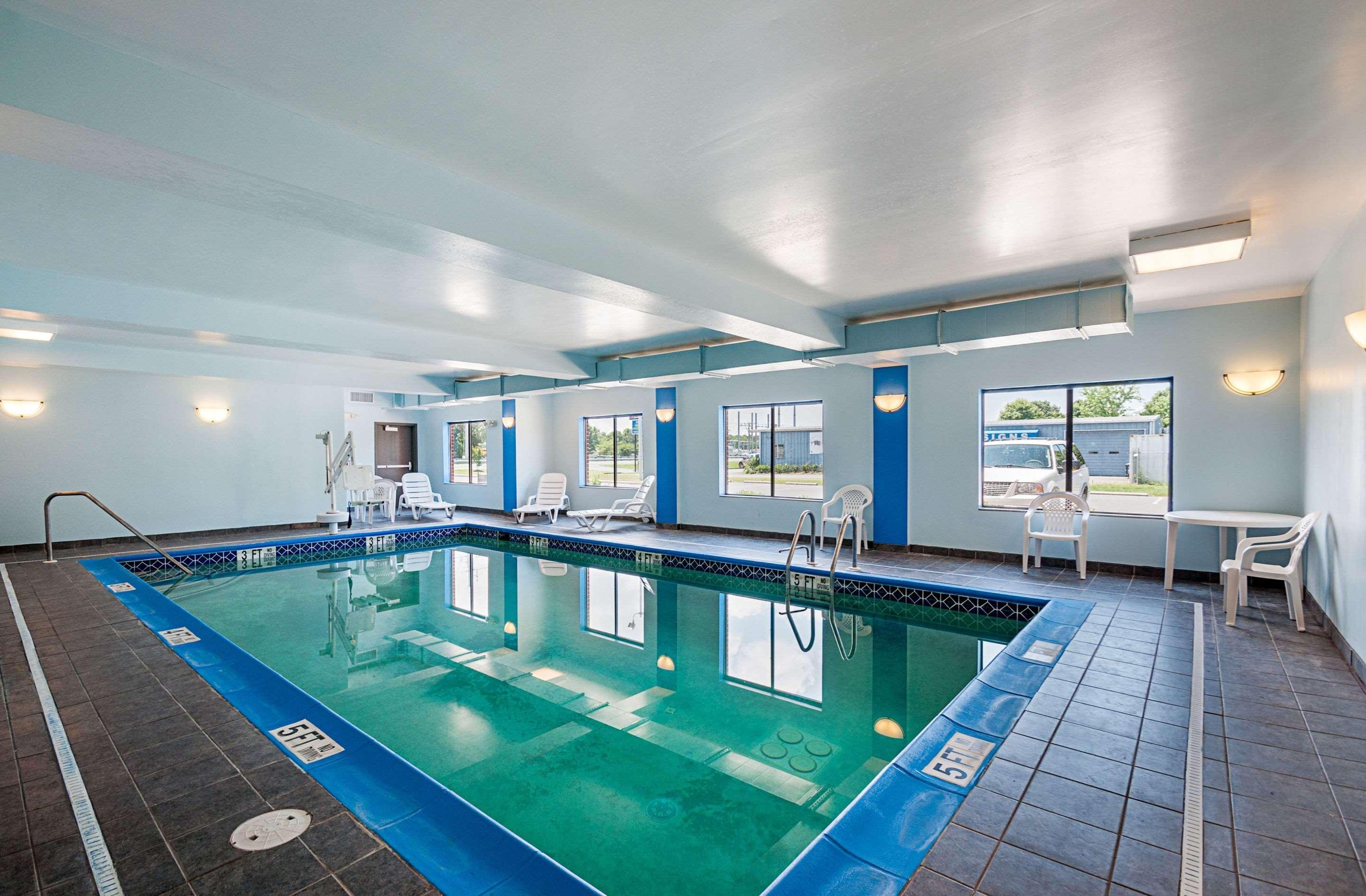 Comfort Inn & Suites Cambridge Kültér fotó