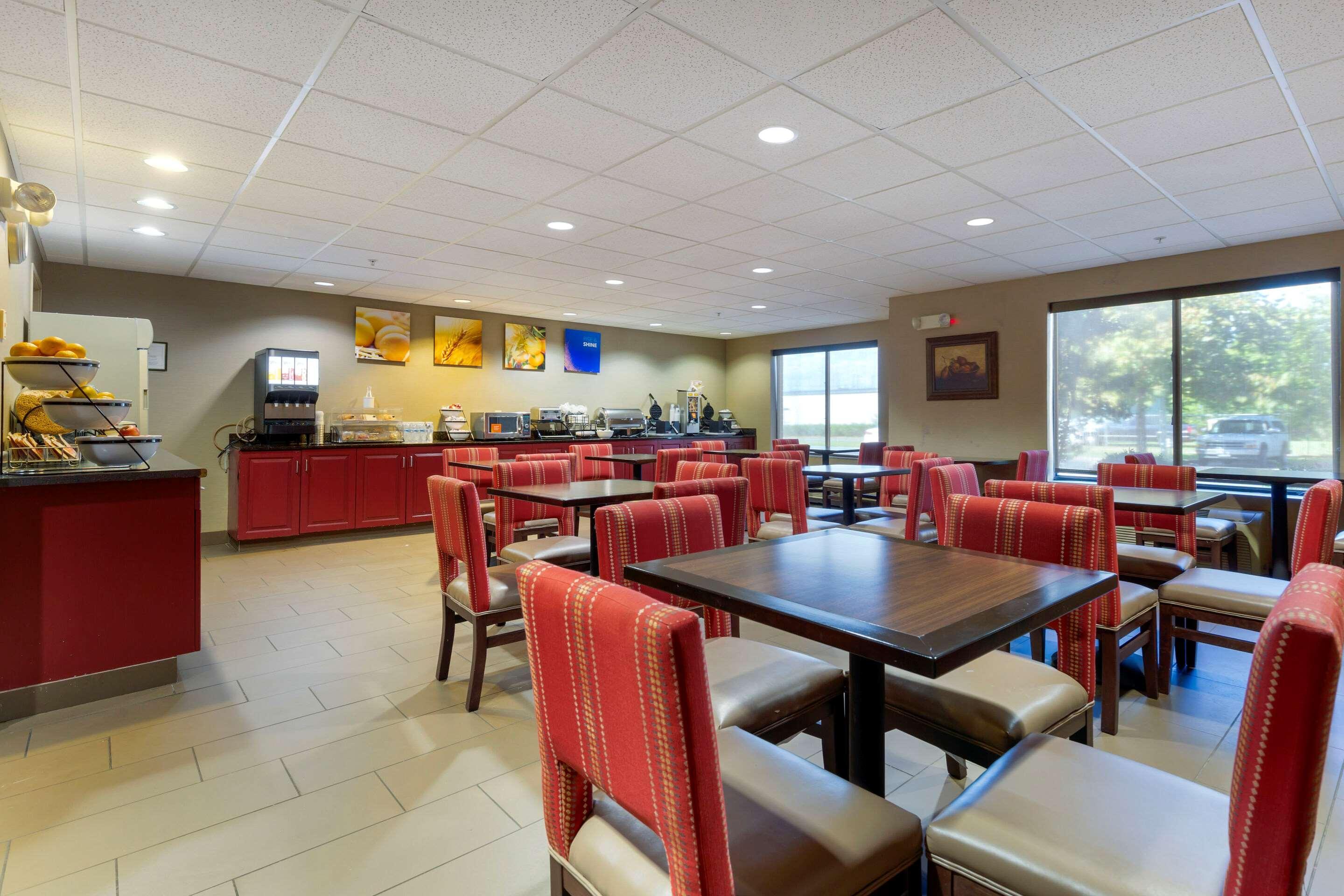 Comfort Inn & Suites Cambridge Kültér fotó