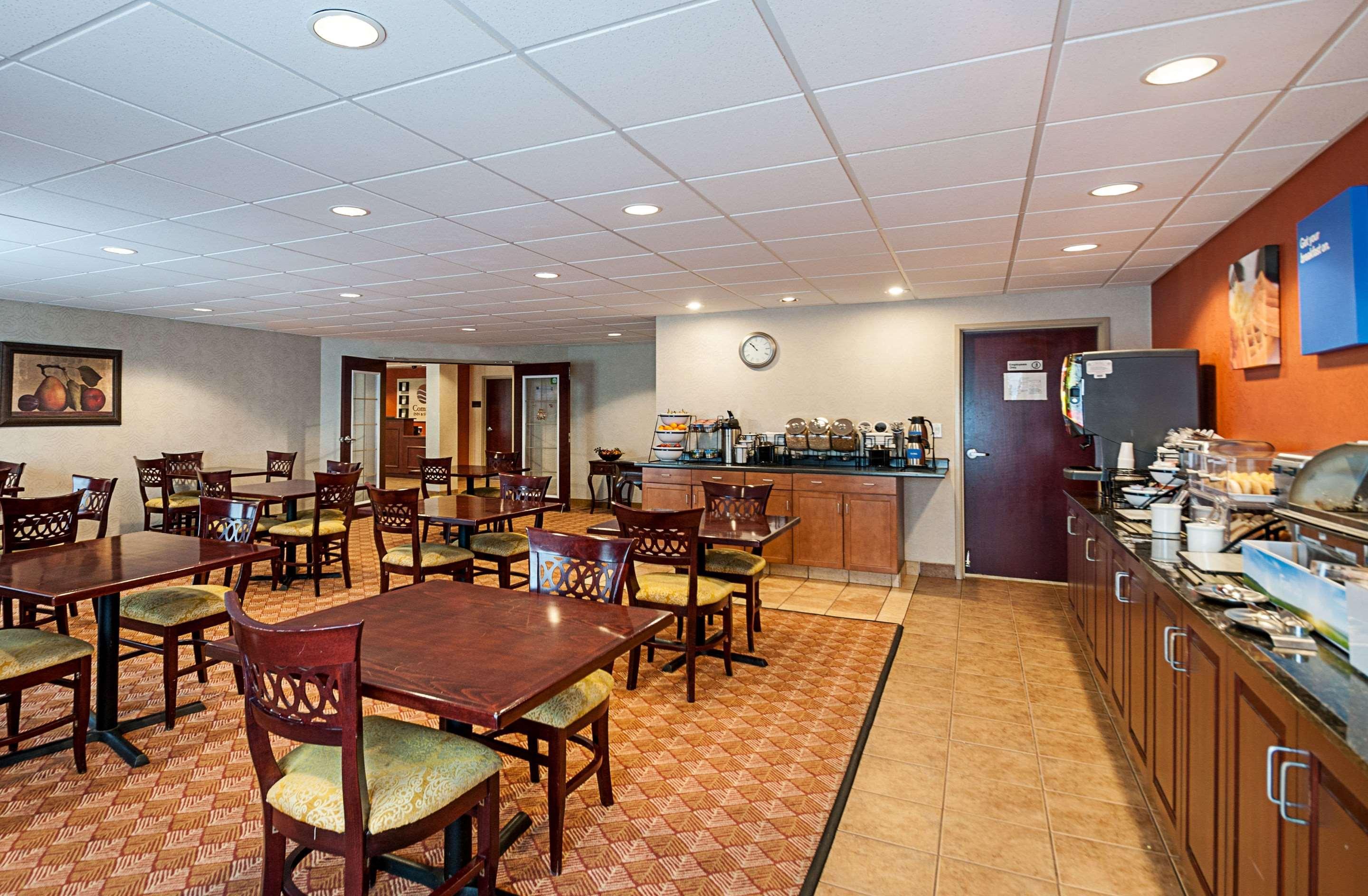 Comfort Inn & Suites Cambridge Kültér fotó
